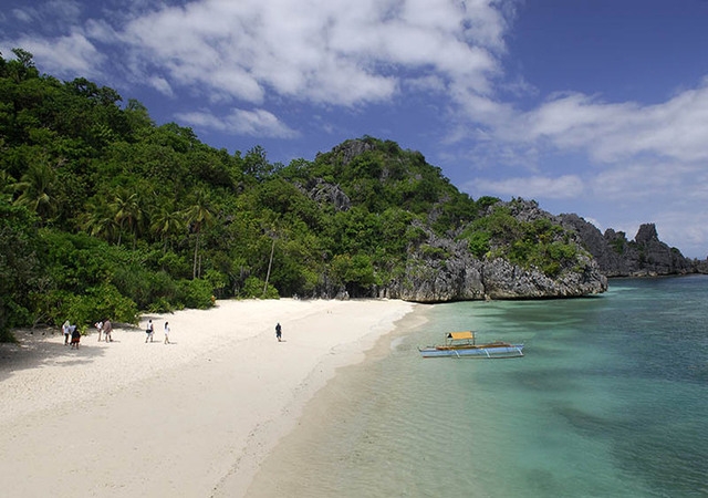 Caramoan Islands - Philippines Banaue & Sagada Tours, Manila Day Tours