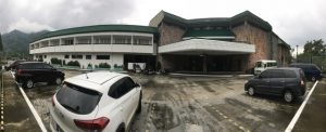 Banaue Hotel parking area and front view